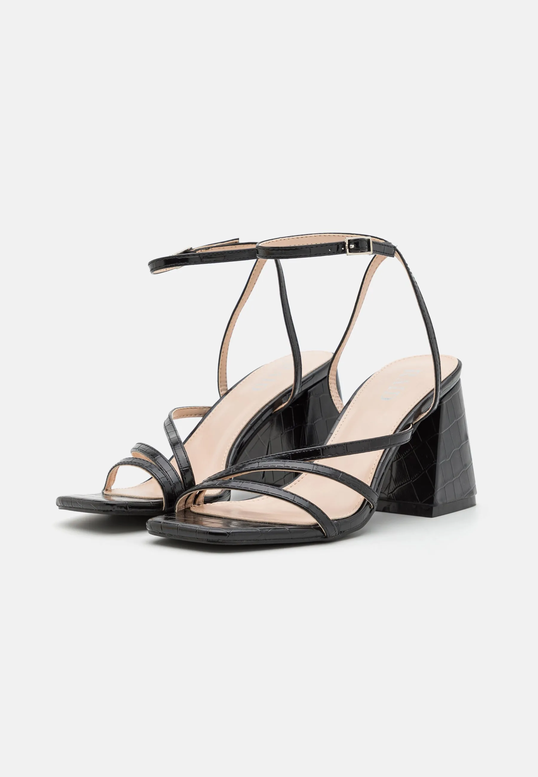 SLOANE Sandals